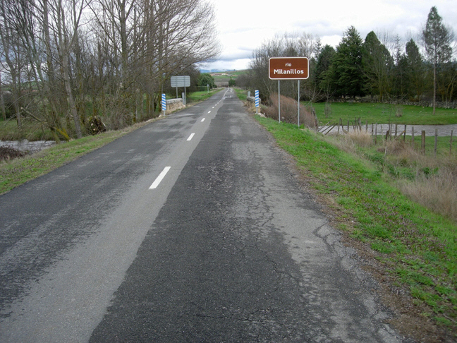 hacia el pueblo desde el La Grajera