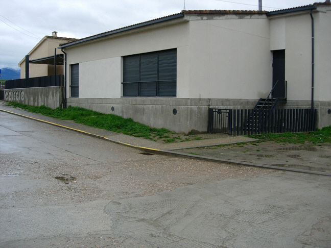 13-03-escuelas02.jpg (281234 bytes)