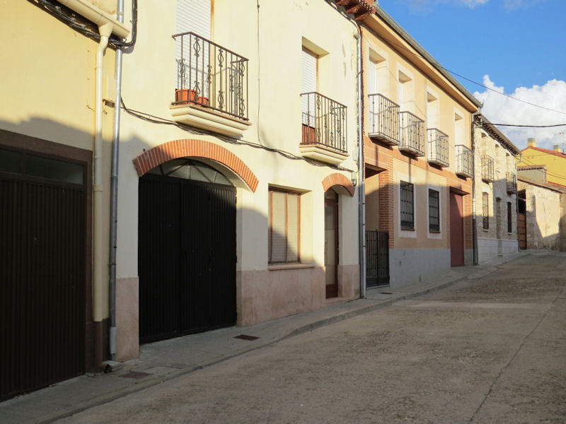 casvictorialor1.jpg (340811 bytes)